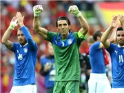 Italia: Tiếp nữa đi, những người Thiên thanh...